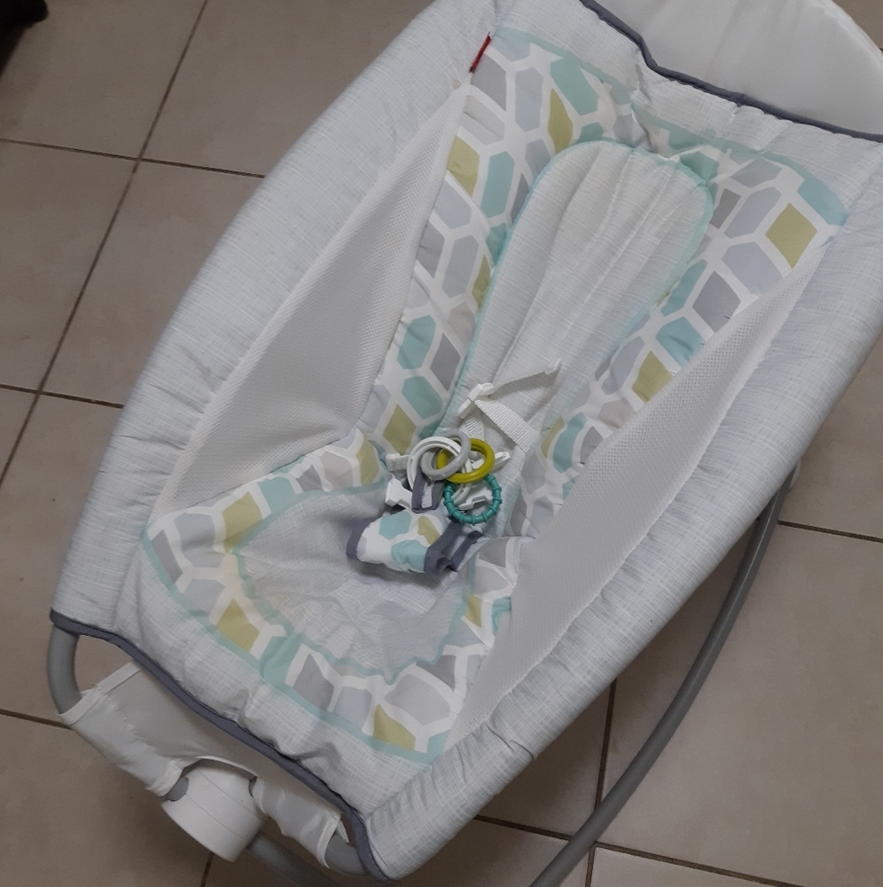 Baby self rocking chair
